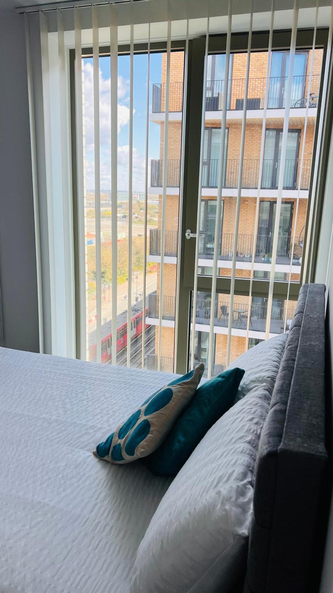 Lush Living - Double Room With Private Bathroom Londres Exterior foto
